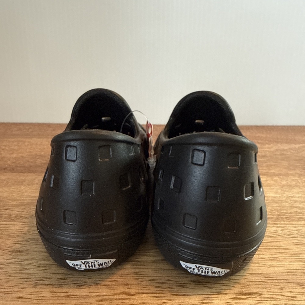 Vans Slip-On TRK Black Toddler Water Shoes VN0A4UVHBLK-US Size 7.0 NEW - Picture 3 of 12